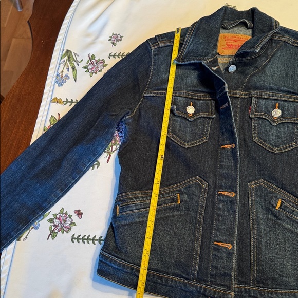 Levi's Indigo Denim Jacket - Picture 8 of 10